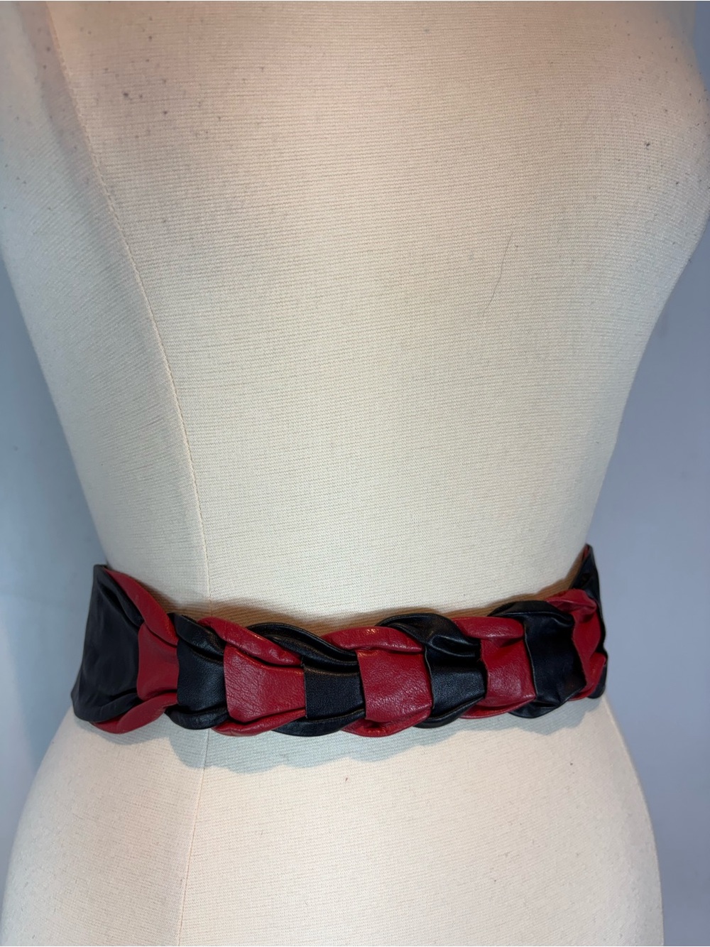 Vintage Emmanuel Canada Black Red Leather Braided Waist Belt medium